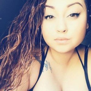 Meet your Posher, Lorenaa